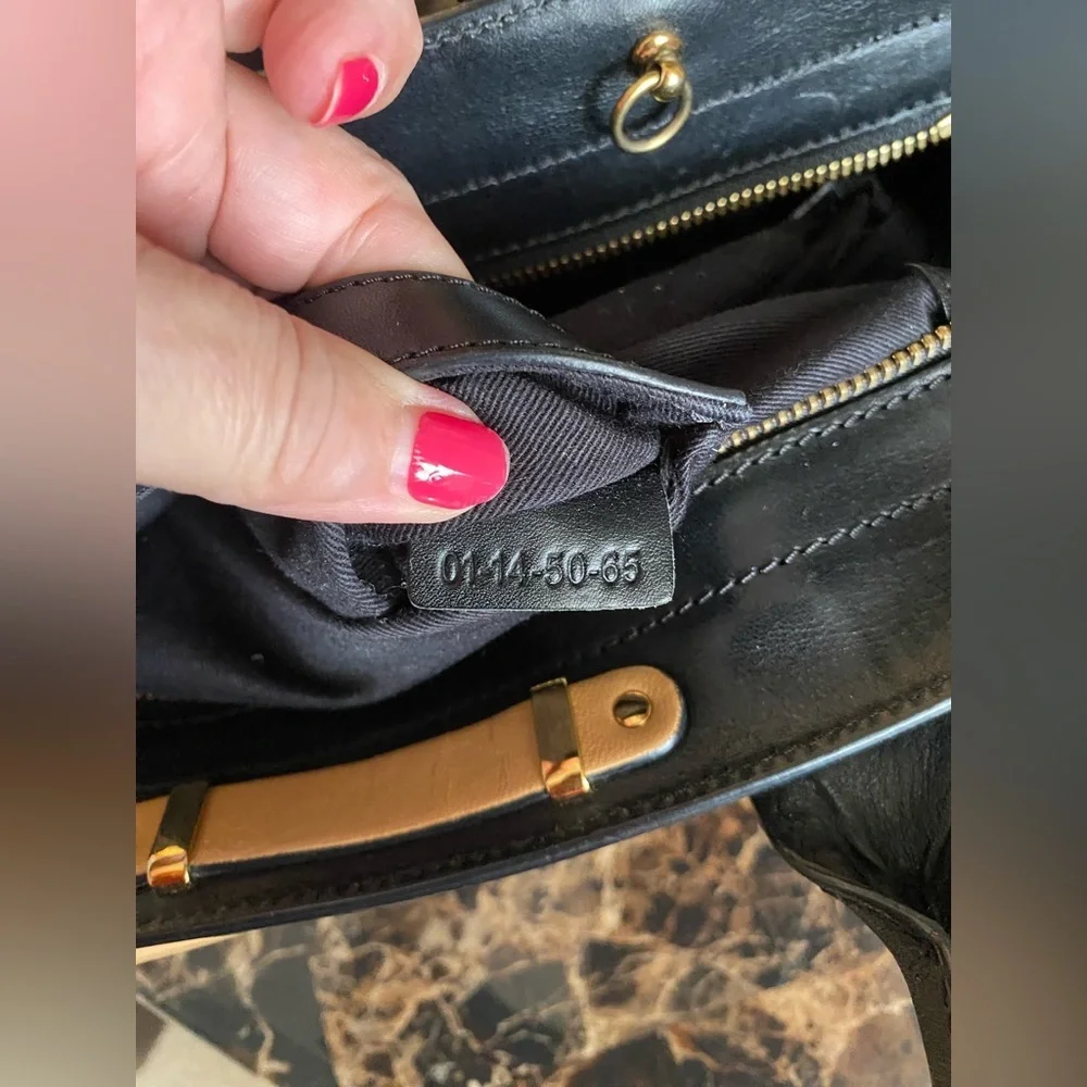 Chloe - EUC Little Alice 2-way handbag in black and tan color scheme, 2 tone - Picture 8 of 13